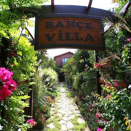 Bahce Villa Чирали Екстериор снимка